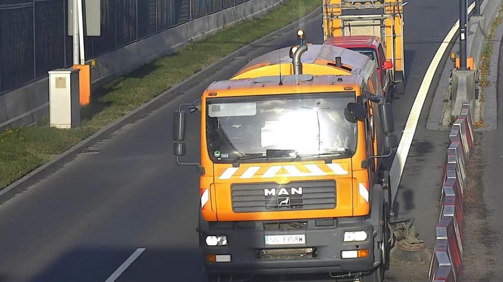 Więcej zamiatarek na ulicach Gliwic. Drogowcy szykują się do zimy