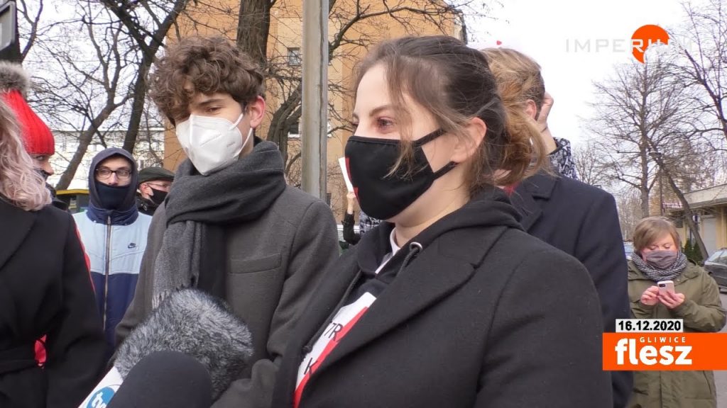 Dziś przesłuchano 19-latkę podejrzewaną o organizację nielegalnego marszu kobiet