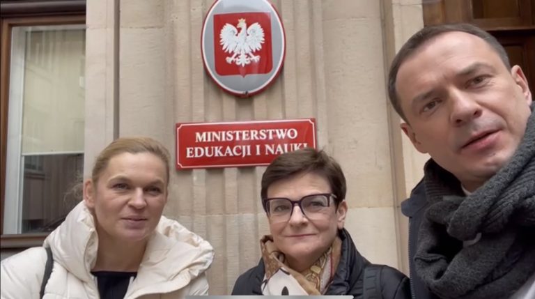 Posłanka Szumilas wniebowzięta: Andrzej Duda zawetował #LexCzarnek