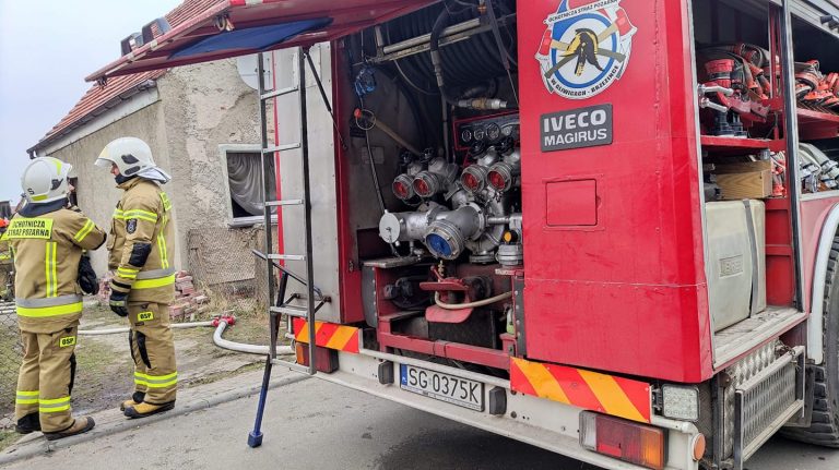 Strażacy z Ochotniczej Straży Pożarnej w Brzezince muszą uzbroić się w cierpliwość