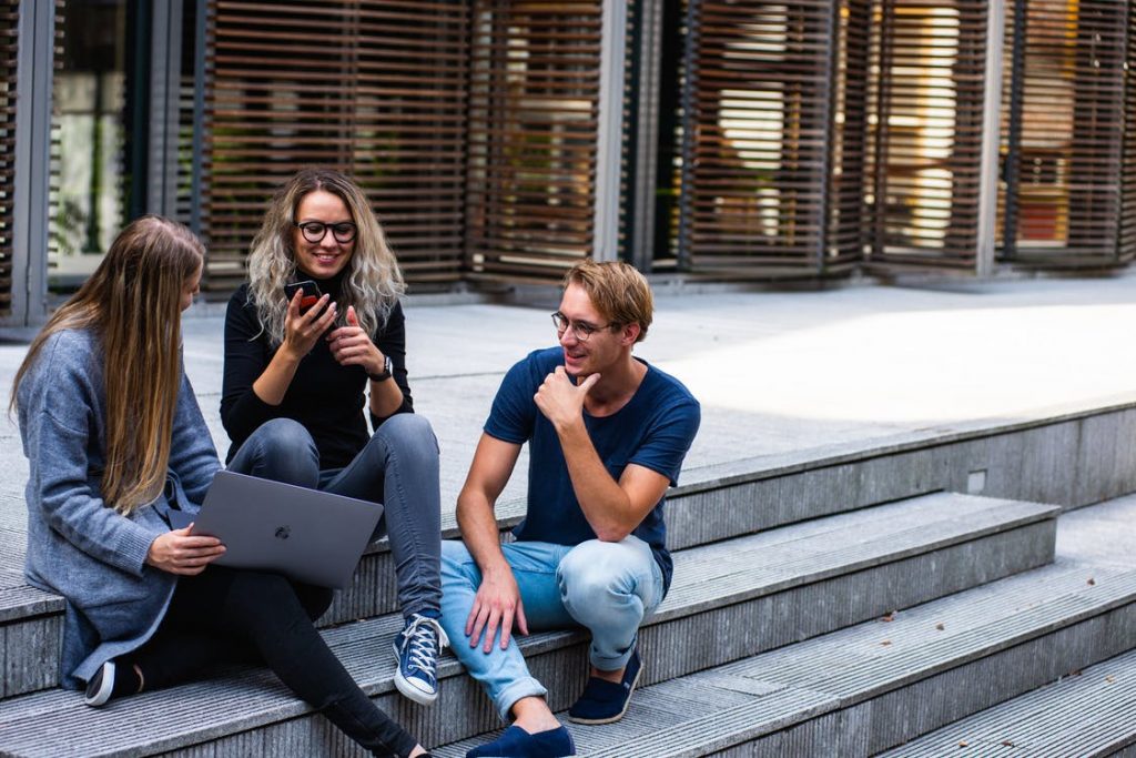 Uczelnie wyższe walczą o studentów. Czym kusi Politechnika Śląska?