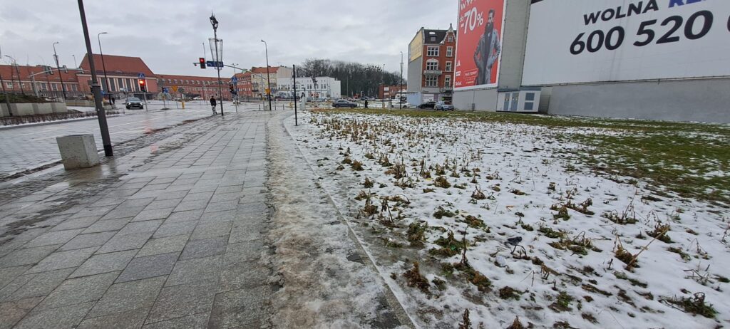 Skwer czy „plomba”? Mieszkańcy mogą wybrać