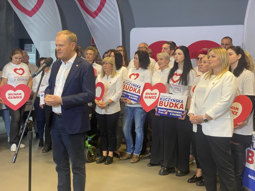 Premier Tusk z wizytą w Gliwicach.  Język śląski, mieszkania od SRK za 5% wartości… Jakie tematy poruszył Szef Rządu?