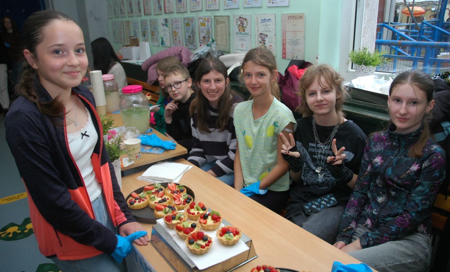 Rodzinny festyn w SP 39 im. Obrońców Pokoju