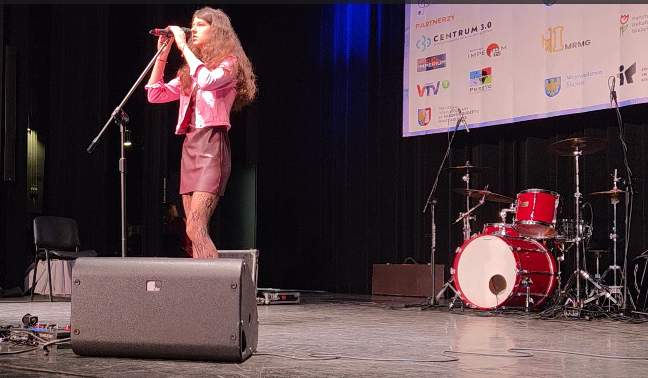 Zaczarowany-Mikrofon-final-03